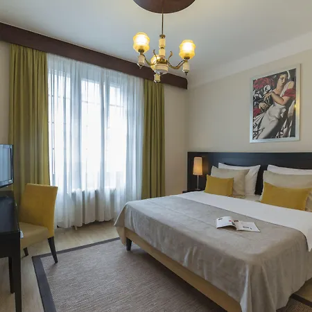 Hotel Mercure Excelsior 4*