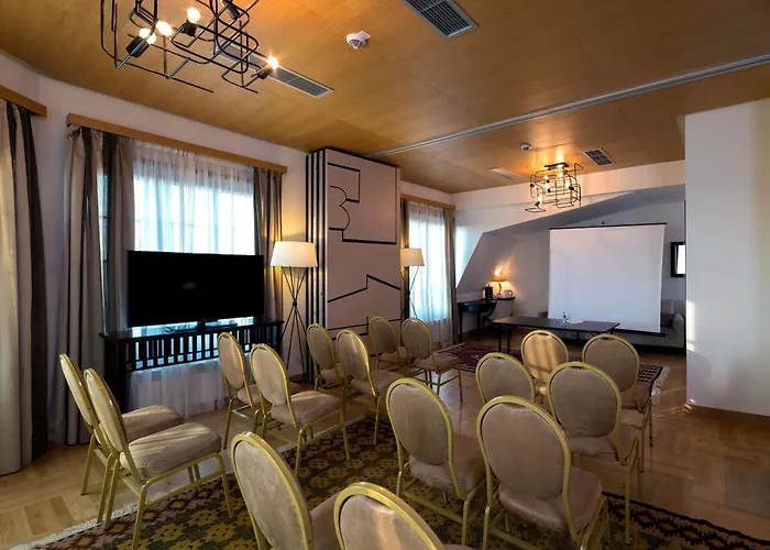 Hotel Mercure Excelsior 4*